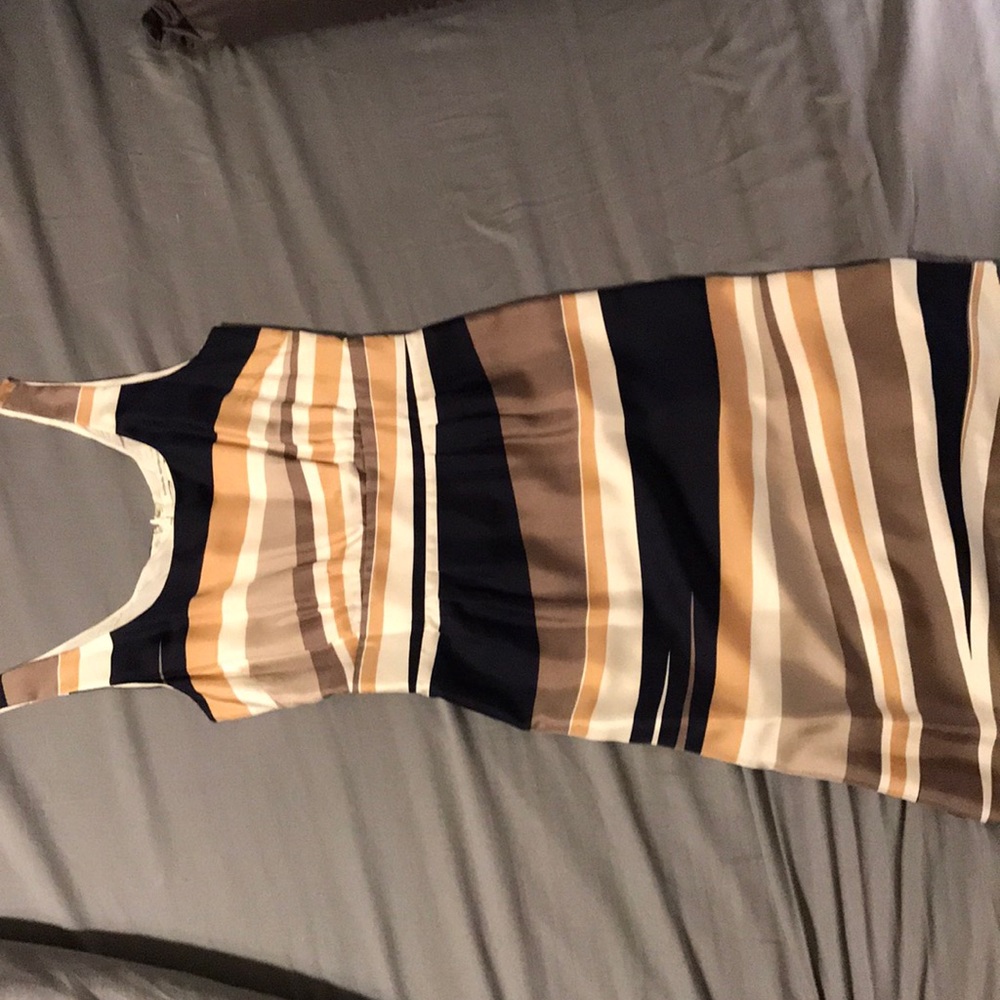 100% silk Banana Republic Dress